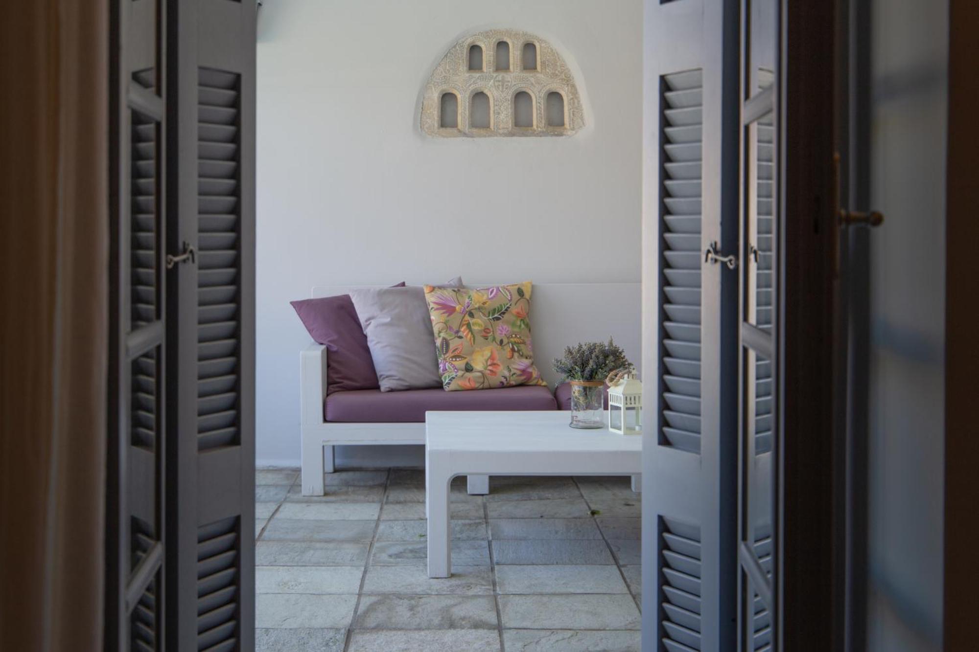 Micra Anglia Boutique Hotel & Spa Andros Town Exterior photo